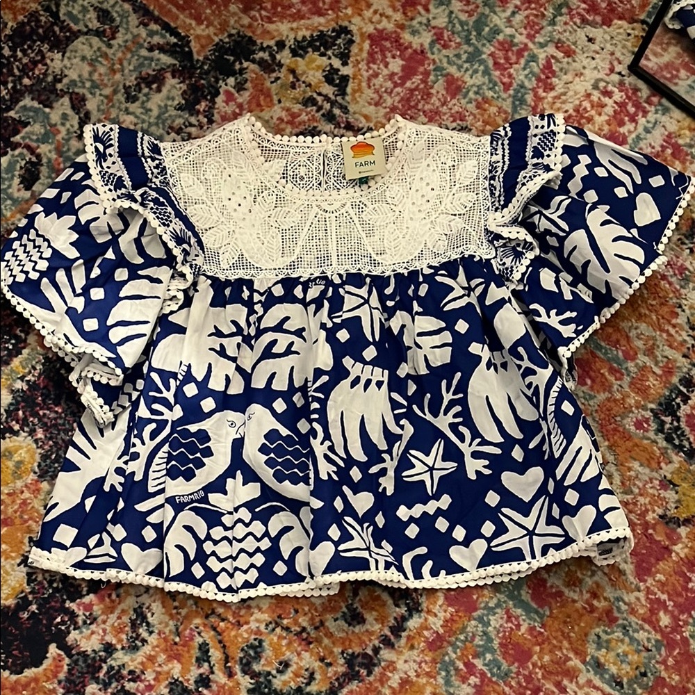 women’s blue/white blouse  never worn, brand new
